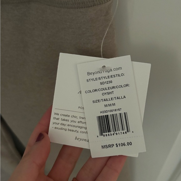 NWT Beyond Yoga Flare Legging - Picture 3 of 3